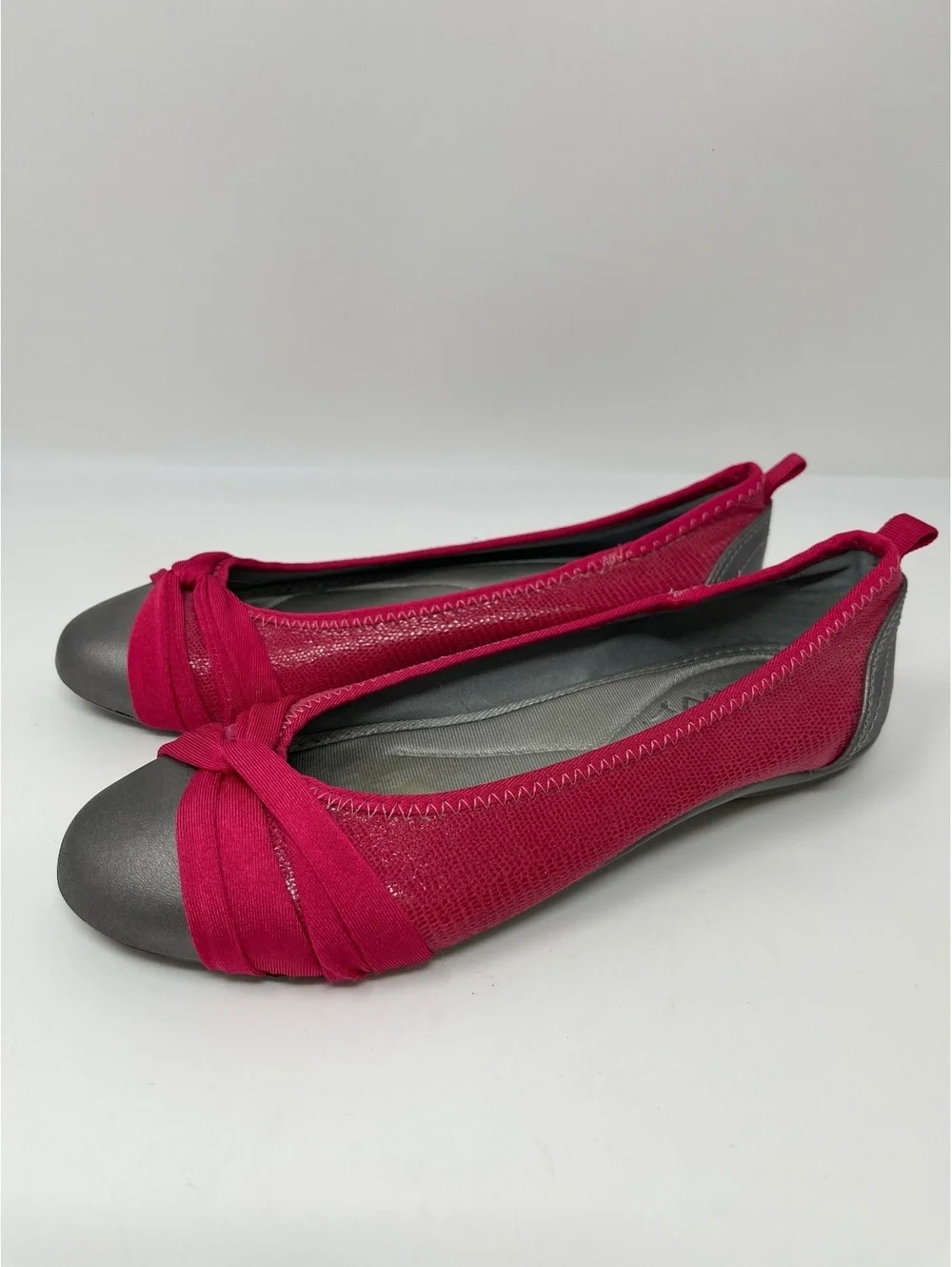 DKNY Womens Pink Metallic Grey Ballet Flats Knot Toe Elastic Comfort Shoes 5.5